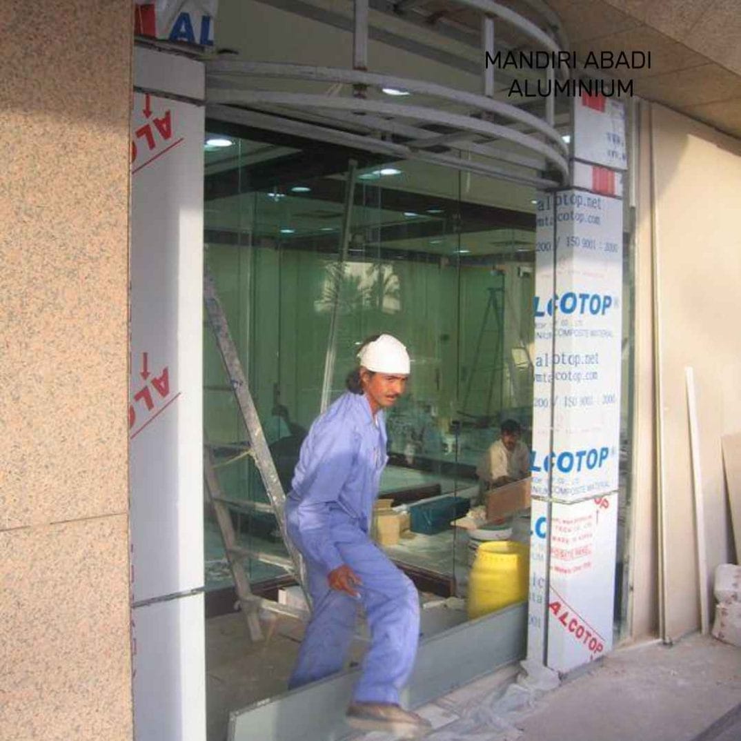 Tukang Pasang ACP Gedung Karawang Tukang Pasang ACP Gedung Karawang