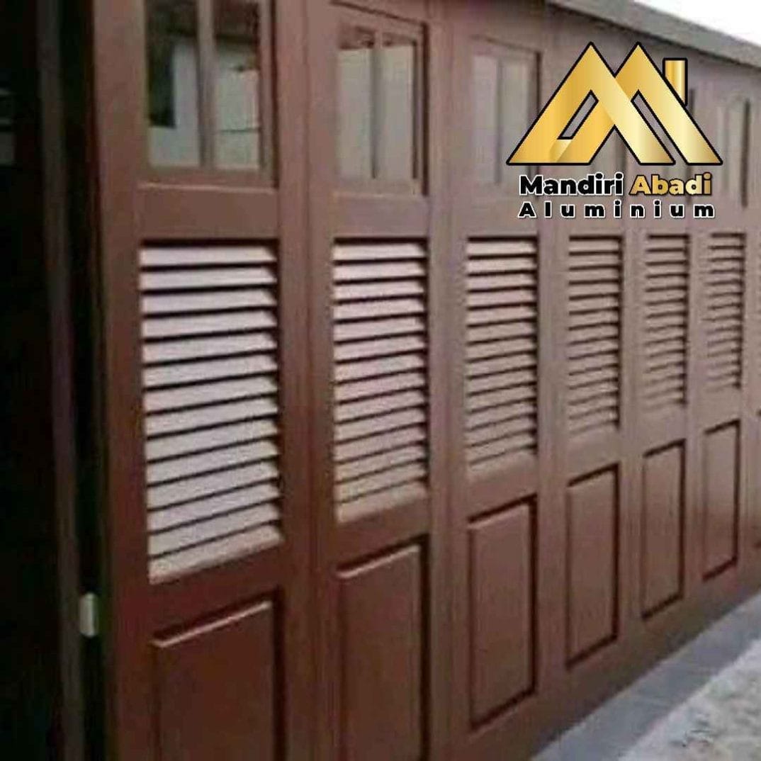 Jual Pintu Garasi Mobil Aluminium Lipat di Medan Satria Bekasi Jual Pintu Garasi Mobil Aluminium Lipat di Medan Satria Bekasi