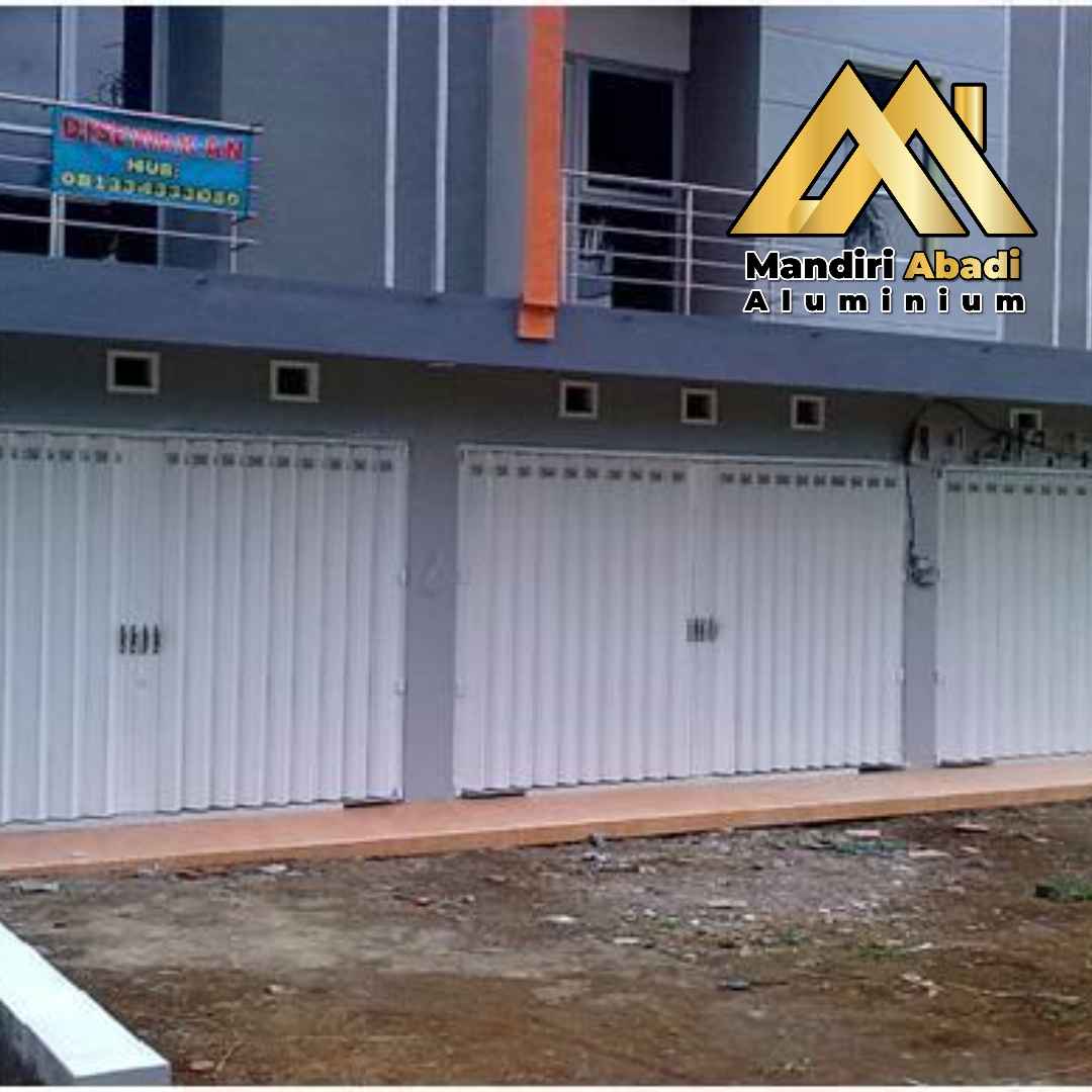 Jasa Tukang Pintu Khusus Toko dan Ruko di Cikarang