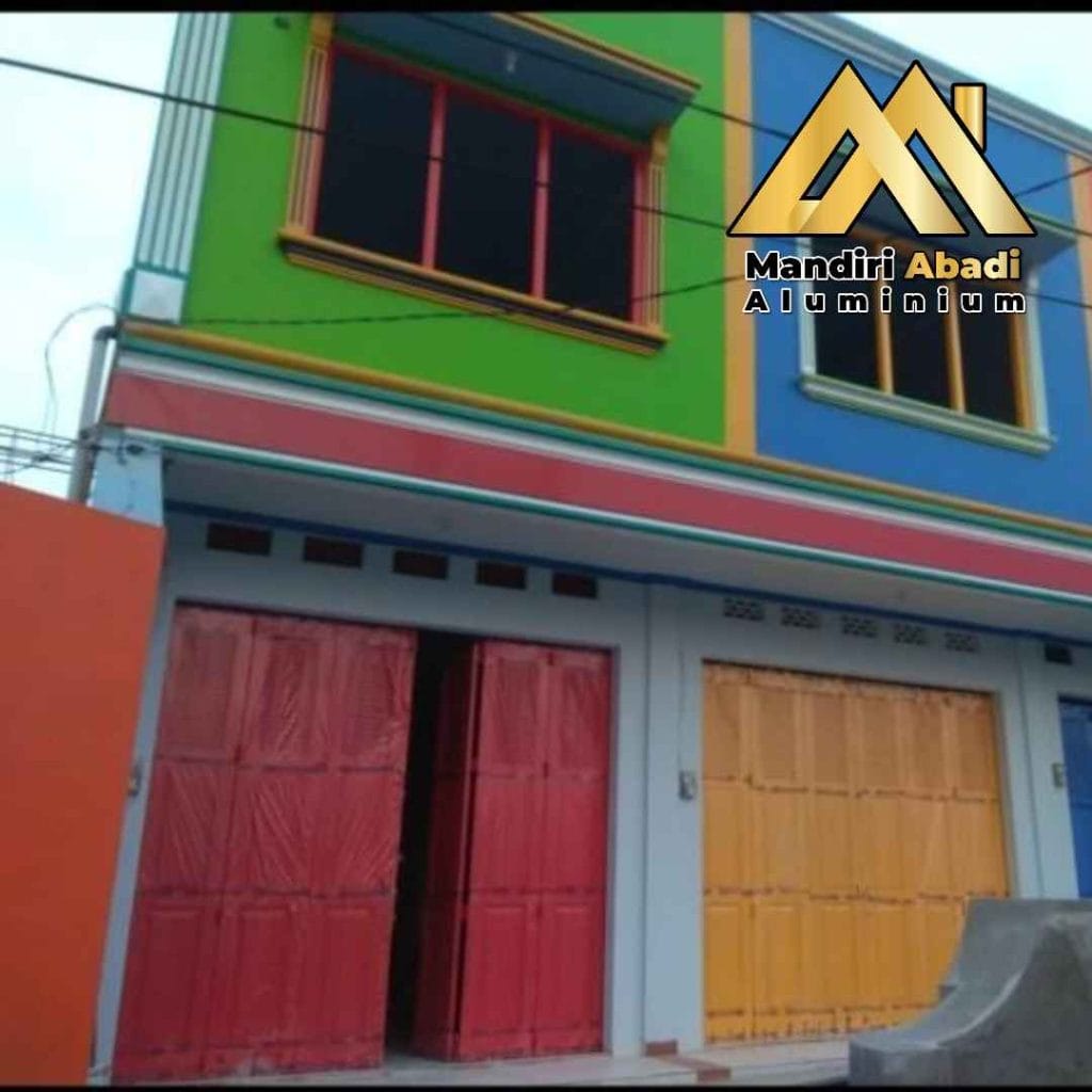 Tukang Pintu Lipat Toko Bekasi Barat Terpercaya